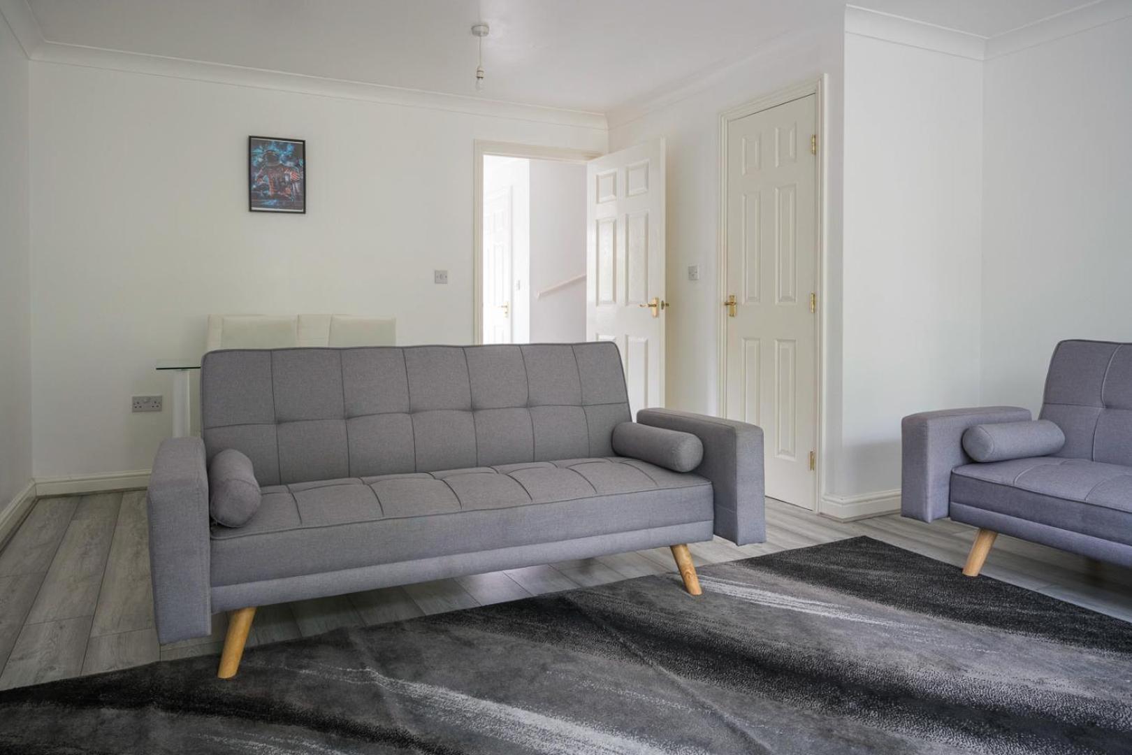 Maidstone Villa 3 Bedroom Free Sports Channels,Parking Sleeps 7 Exterior foto